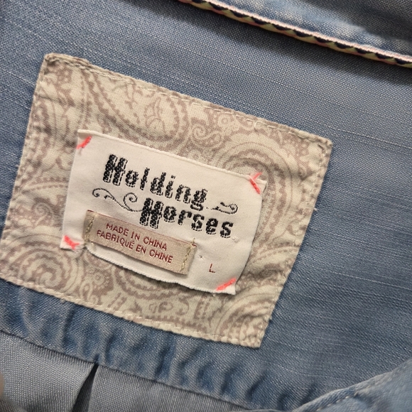 Holding Horses 100% Tencel Denim Top - Picture 5 of 6